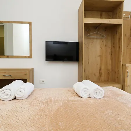 Santorini Residence, Drymades Dhermi Lägenhet Gjilek
