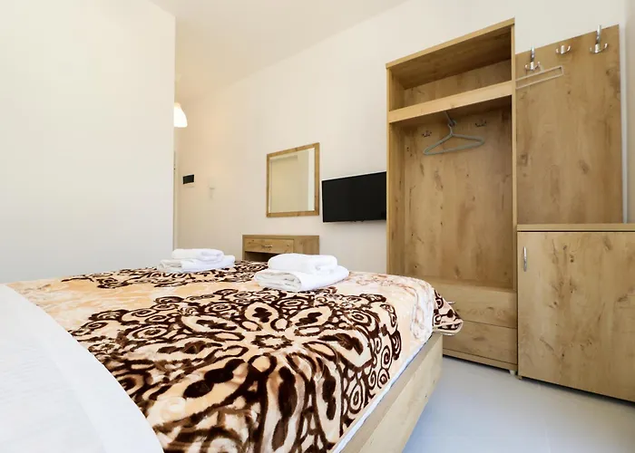 Santorini Residence, Drymades Dhermi Apartamento Gjilek