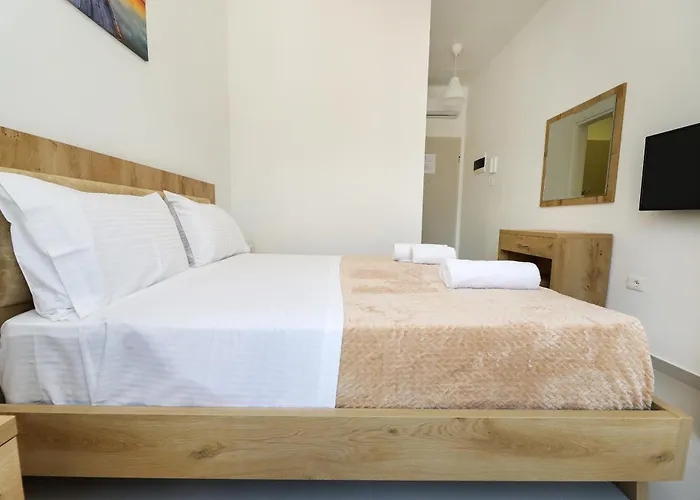 Santorini Residence, Drymades Dhermi Gjilek