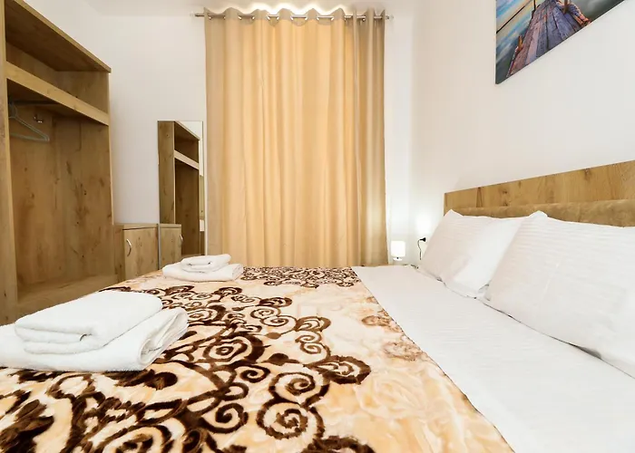 Santorini Residence, Drymades Dhermi *