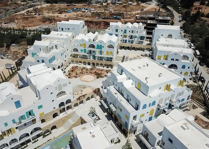 Santorini Residence, Drymades Dhermi 公寓 *