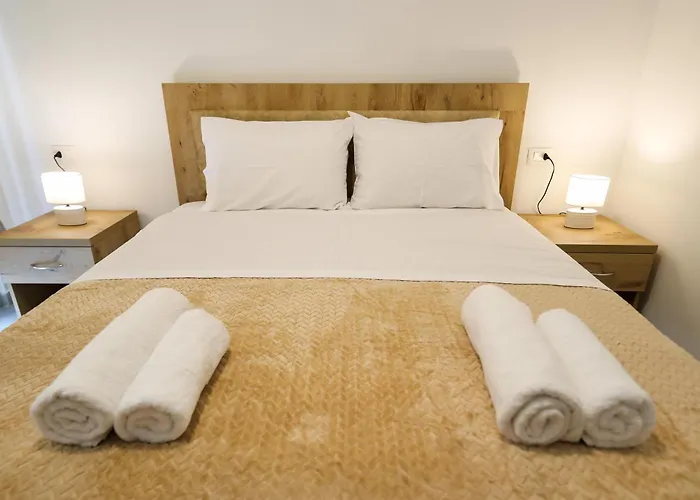 Santorini Residence, Drymades Dhermi Apartamento